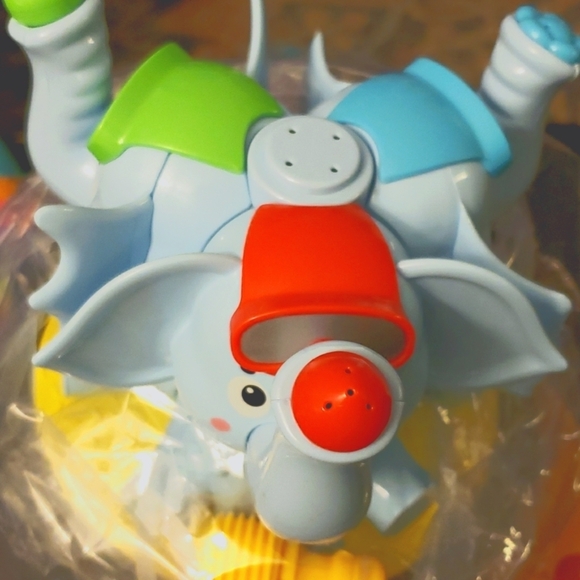 Chriffer Elephant Trunk Rotating Sprinkler - Picture 7 of 9